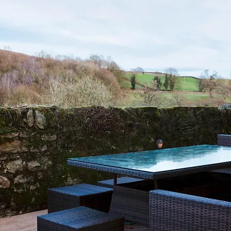 Wesleyan Bolton Abbey Estate * Appletreewick